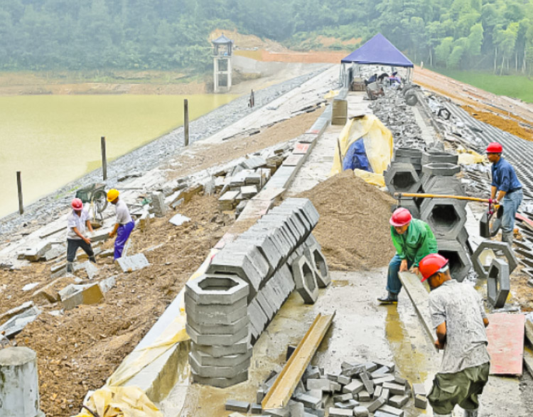 萬年縣小型水庫除險加固工程